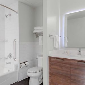 Executive King Suite Roll Shower Mobility Hearing Accessible